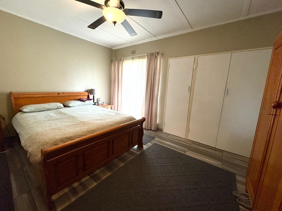 3 Bedroom Property for Sale in Flamingo Park Free State